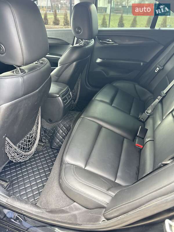 Седан Cadillac ATS 2018 в Черновцах