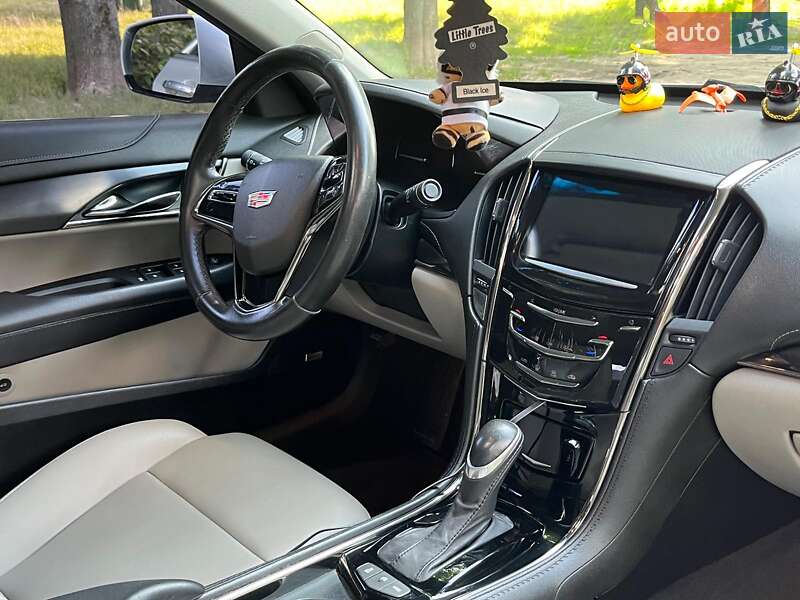 Седан Cadillac ATS 2016 в Киеве