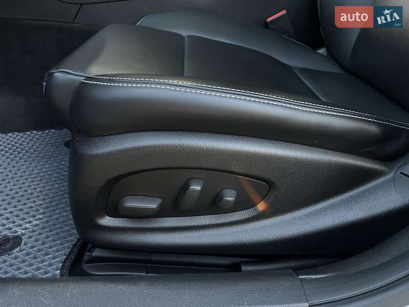 Седан Cadillac ATS 2014 в Києві