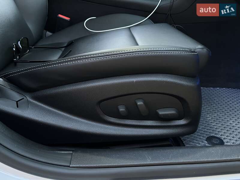 Седан Cadillac ATS 2014 в Києві