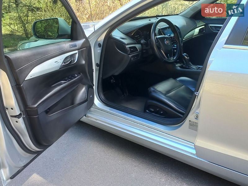 Седан Cadillac ATS 2013 в Киеве фото 17 Седан Cadillac ATS 2013 в Киеве
