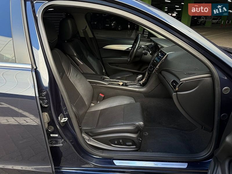 Седан Cadillac ATS 2016 в Киеве