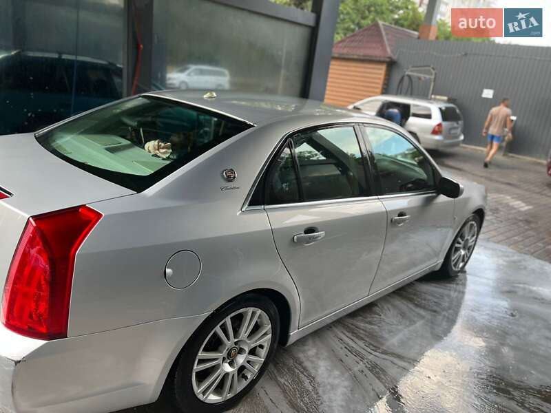 Седан Cadillac BLS 2006 в Киеве