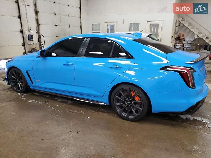 Седан Cadillac CT4-V 2022 в Львові