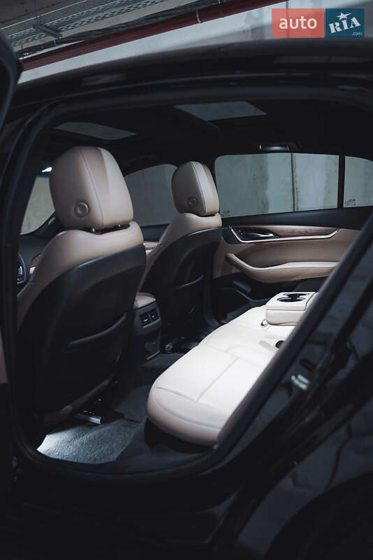 Седан Cadillac CT5 2020 в Одессе