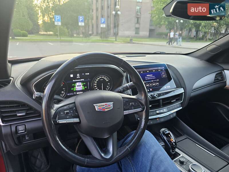 Седан Cadillac CT5 2020 в Кривом Роге