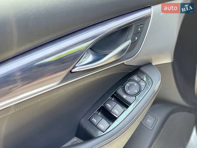 Седан Cadillac CT5 2020 в Киеве фото 10 Седан Cadillac CT5 2020 в Киеве