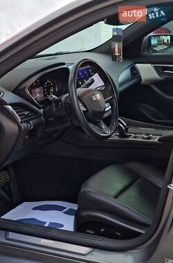 Седан Cadillac CT5 2021 в 