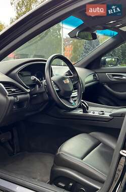 Седан Cadillac CT5 2021 в 