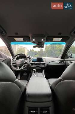 Седан Cadillac CT5 2021 в 