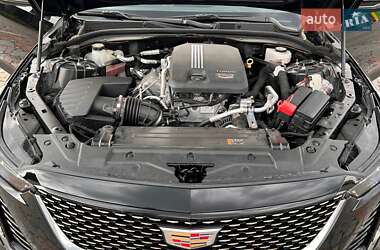 Седан Cadillac CT5 2021 в 