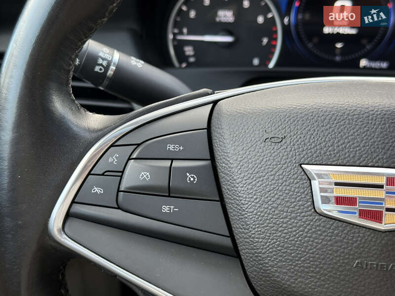 Седан Cadillac CT6 2016 в Киеве