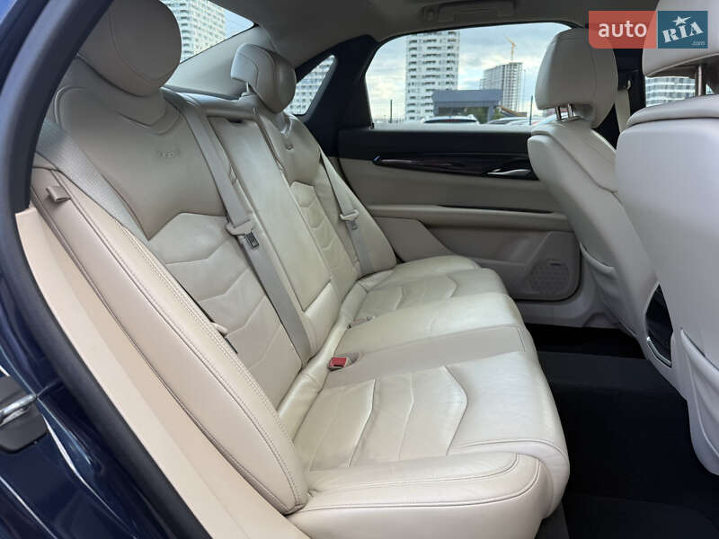 Седан Cadillac CT6 2016 в Киеве