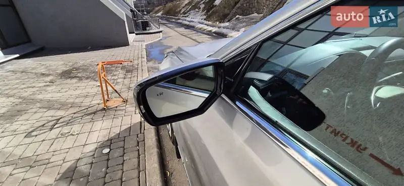 Cadillac CT6 2016 VIN 1G6KE5R61GU142328 фото оголошення 17 з 78