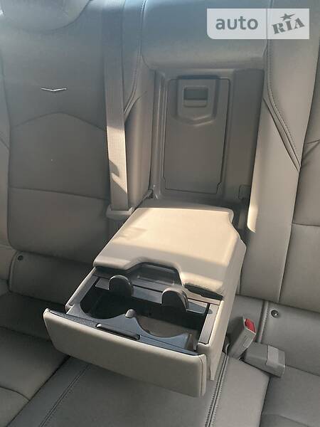 Седан Cadillac CTS 2014 в Днепре