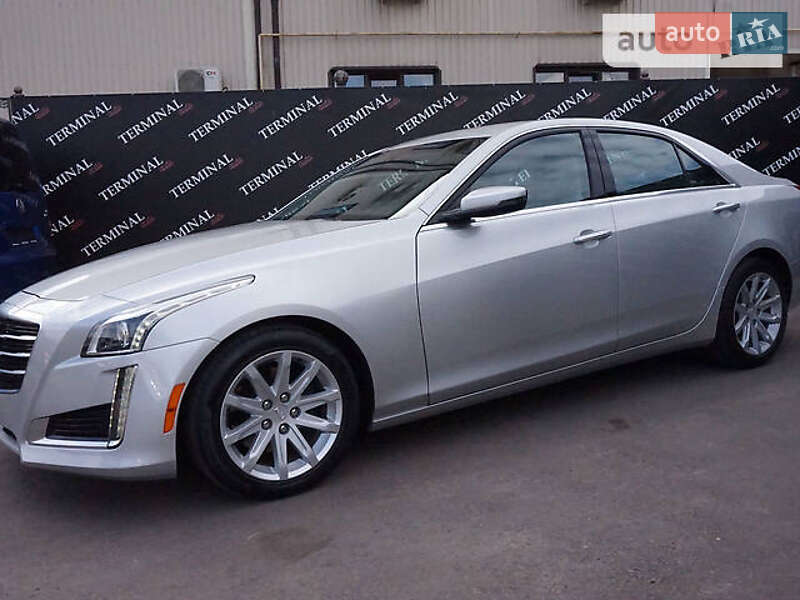 Седан Cadillac CTS 2014 в Чернівцях