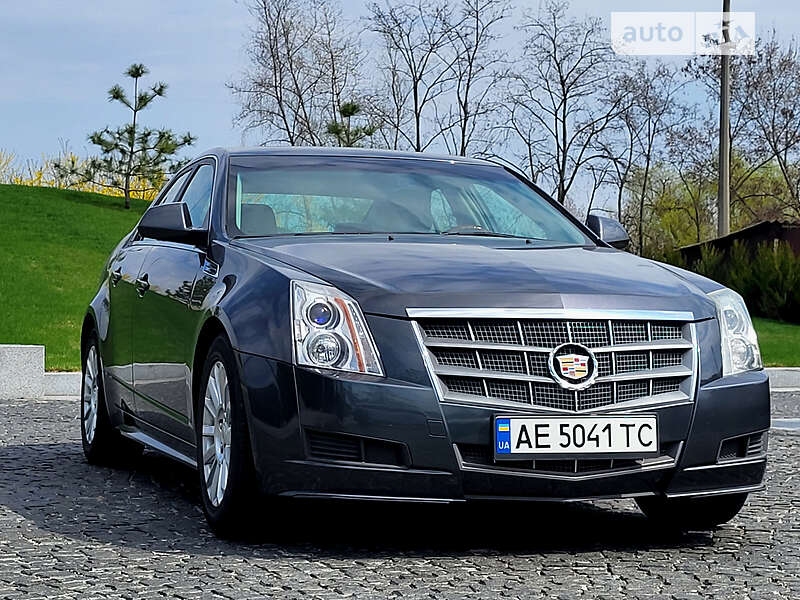 Седан Cadillac CTS 2010 в 