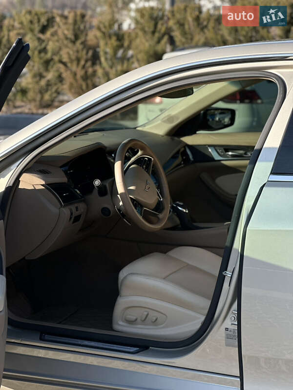 Седан Cadillac CTS 2015 в Днепре