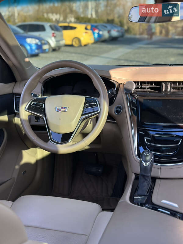 Седан Cadillac CTS 2015 в Днепре