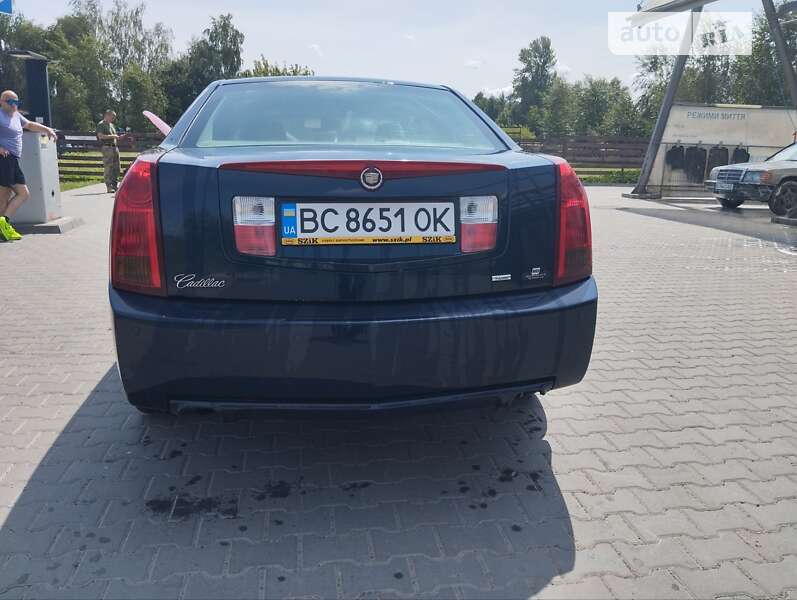 Внедорожник / Кроссовер Cadillac CTS 2003 в Самборе