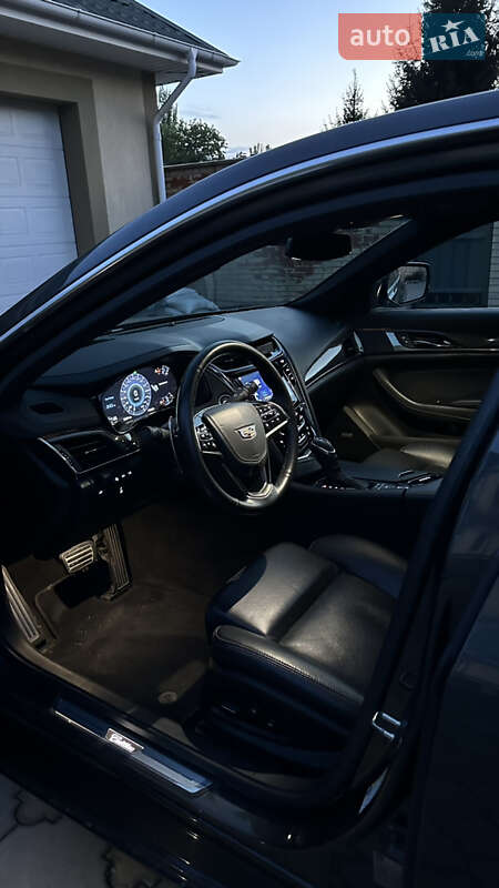 Седан Cadillac CTS 2015 в Києві