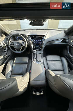Седан Cadillac CTS 2015 в 