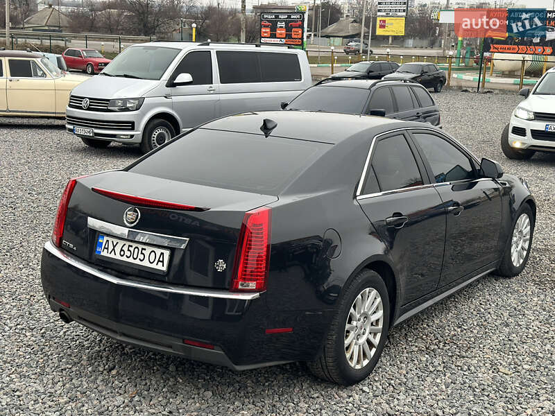 Седан Cadillac CTS 2011 в Пісочині