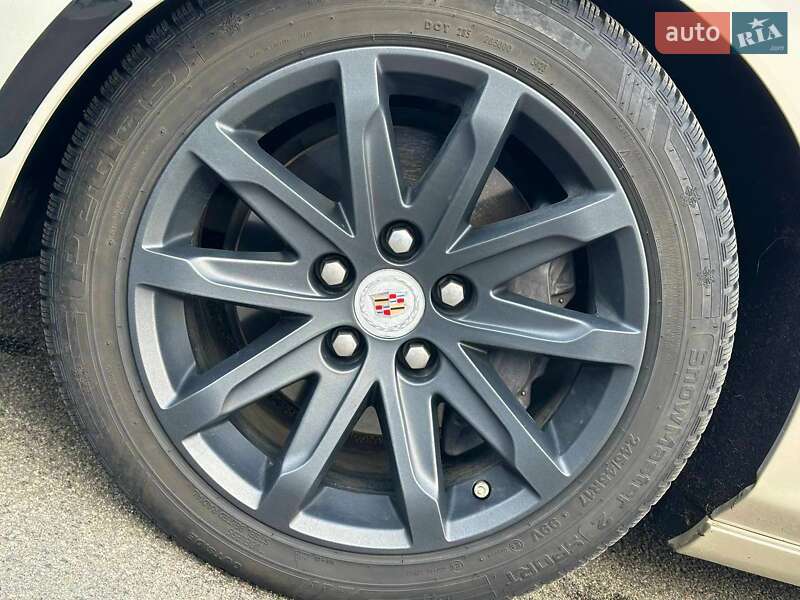 Седан Cadillac CTS 2014 в Киеве фото 12 Седан Cadillac CTS 2014 в Киеве