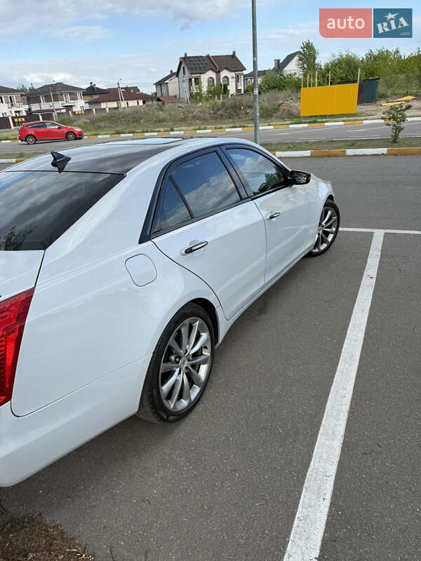 Седан Cadillac CTS 2013 в Києві