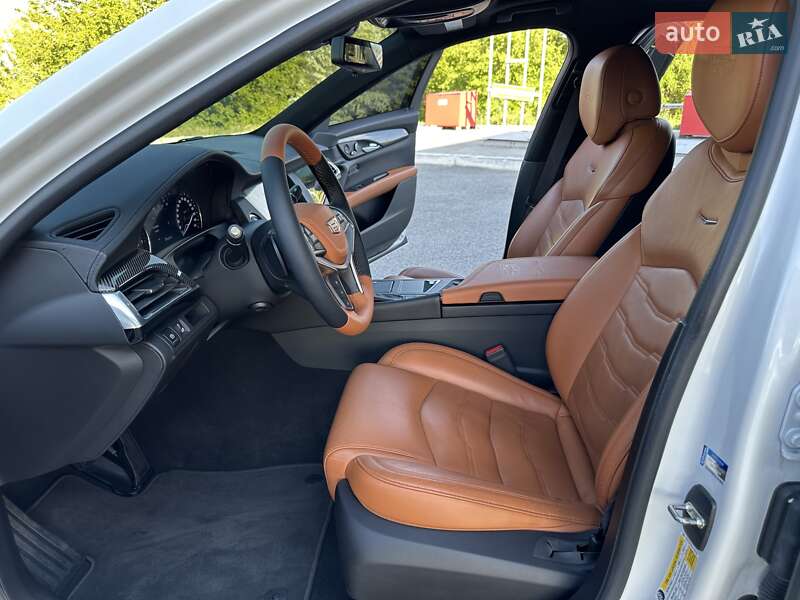 Седан Cadillac CTS 2016 в Дніпрі