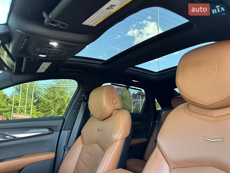Седан Cadillac CTS 2016 в Дніпрі