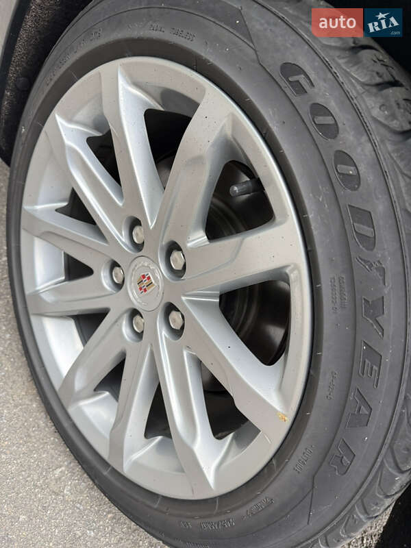 Седан Cadillac CTS 2013 в Кропивницком