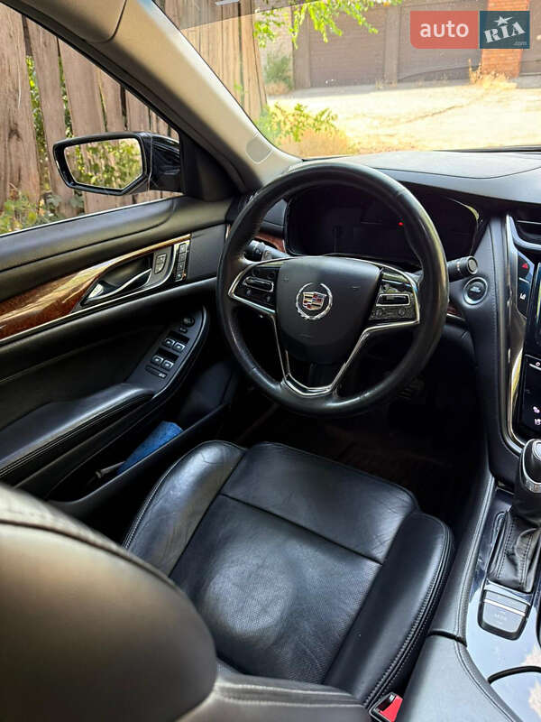 Седан Cadillac CTS 2014 в Кривом Роге