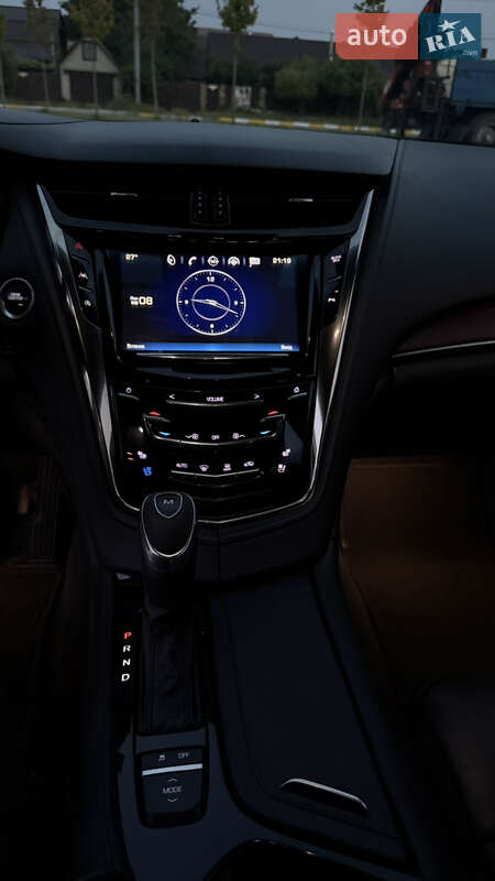 Седан Cadillac CTS 2015 в Буче