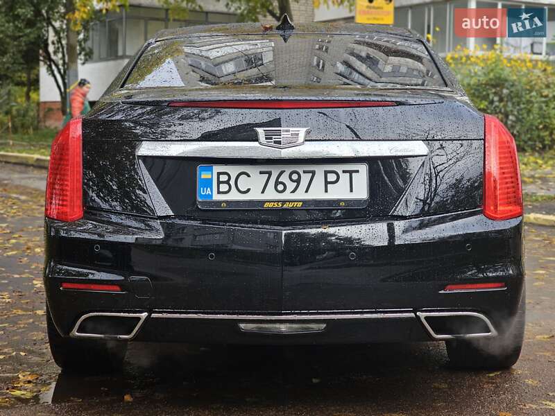 Седан Cadillac CTS 2015 в Львове