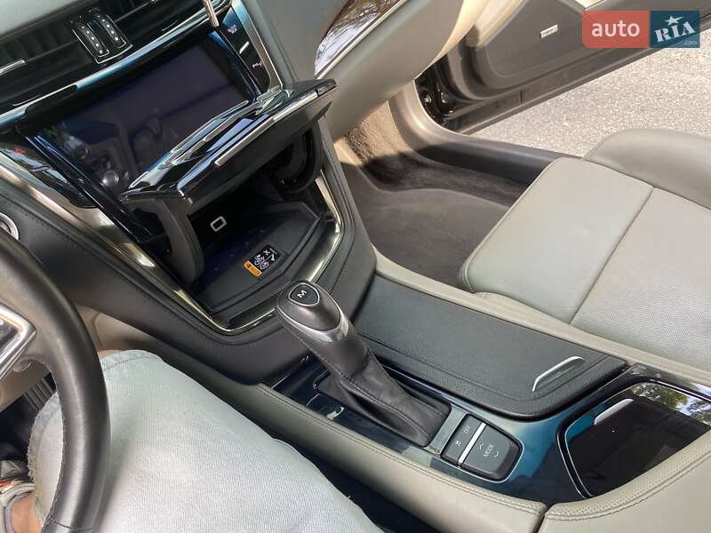 Седан Cadillac CTS 2015 в Рівному