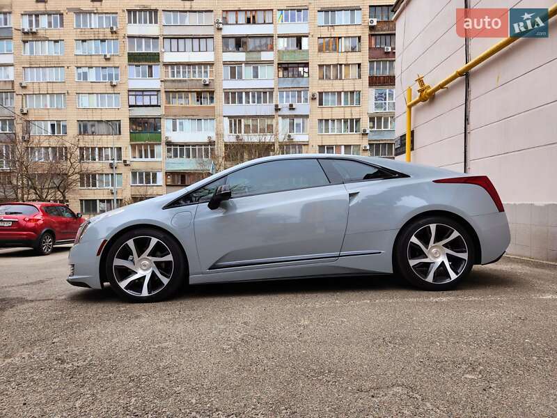 Cadillac ELR 2014