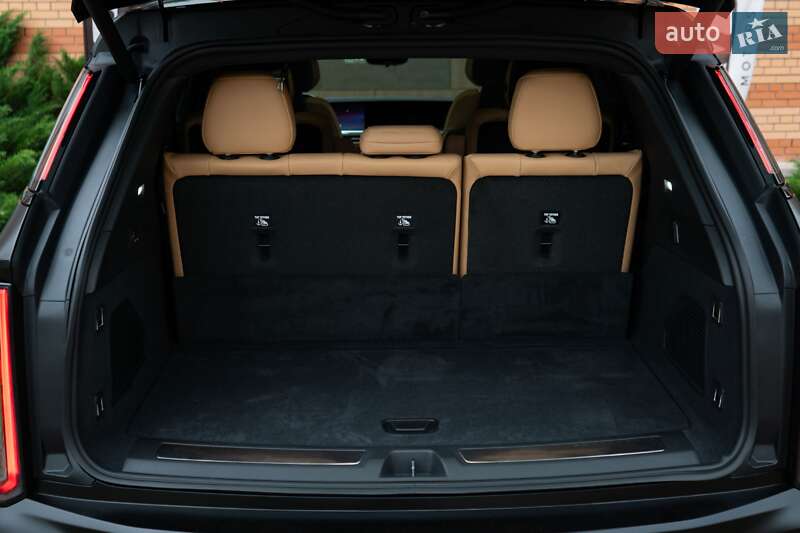 Внедорожник / Кроссовер Cadillac Escalade IQ 2025 в Киеве