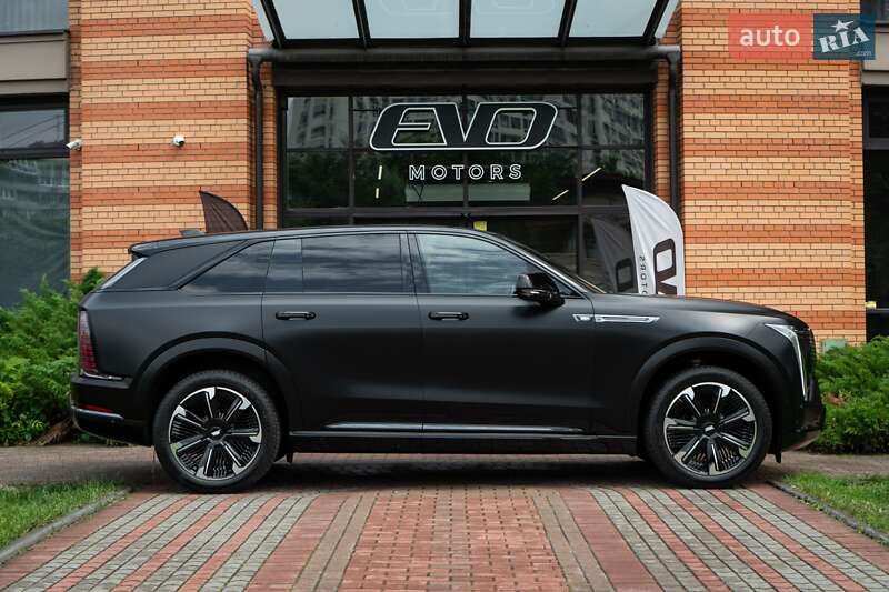 Внедорожник / Кроссовер Cadillac Escalade IQ 2025 в Киеве