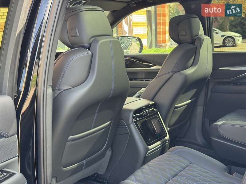 Внедорожник / Кроссовер Cadillac Escalade IQ 2025 в Киеве