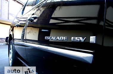 Внедорожник / Кроссовер Cadillac Escalade 2008 в 