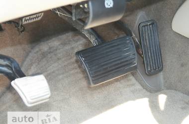 Внедорожник / Кроссовер Cadillac Escalade 2005 в 