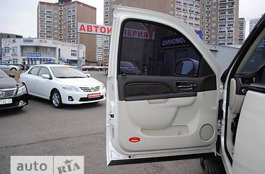Внедорожник / Кроссовер Cadillac Escalade 2013 в 
