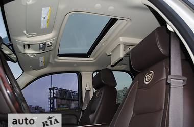 Внедорожник / Кроссовер Cadillac Escalade 2013 в 