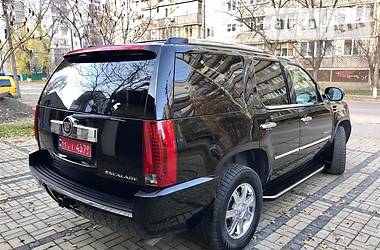 Внедорожник / Кроссовер Cadillac Escalade 2008 в Киеве