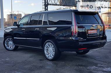 Внедорожник / Кроссовер Cadillac Escalade 2018 в Киеве