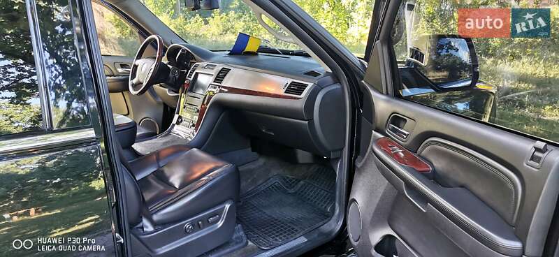 Внедорожник / Кроссовер Cadillac Escalade 2006 в Житомире