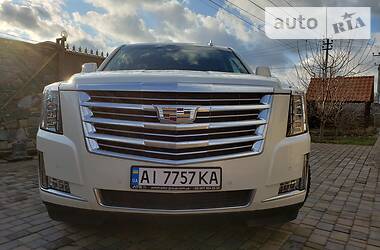 Позашляховик / Кросовер Cadillac Escalade 2015 в Києві