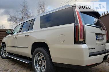 Внедорожник / Кроссовер Cadillac Escalade 2015 в 