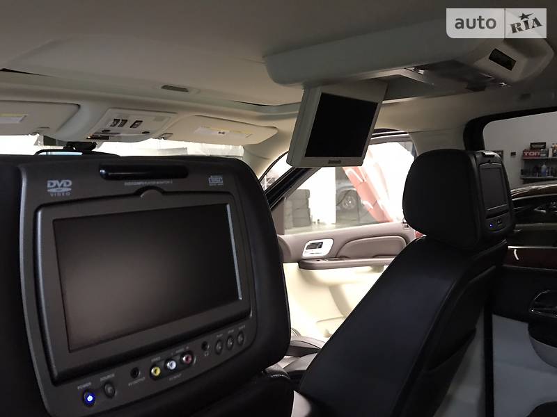 Внедорожник / Кроссовер Cadillac Escalade 2010 в Киеве
